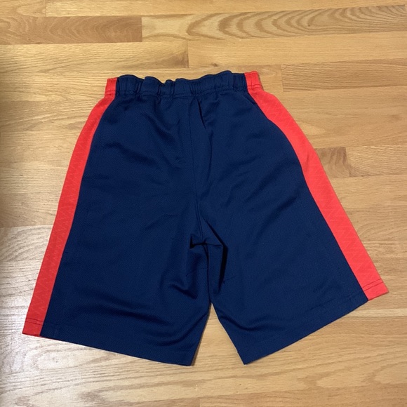 Kevin Durante Nike shorts - Picture 2 of 3